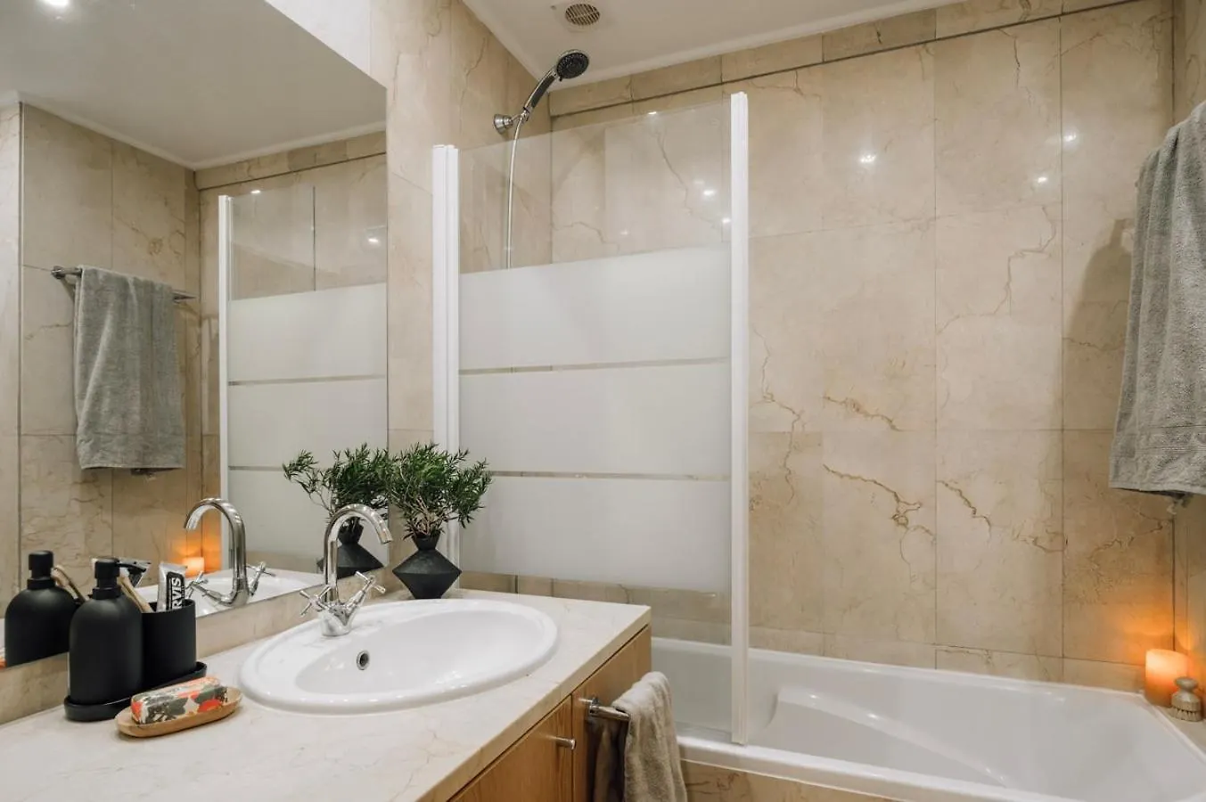 Apartament Anla - 2 Bedrooms And Parking In Arroios Lizbona