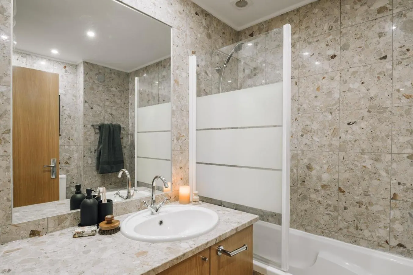 Anla - 2 Bedrooms And Parking In Arroios Lizbona